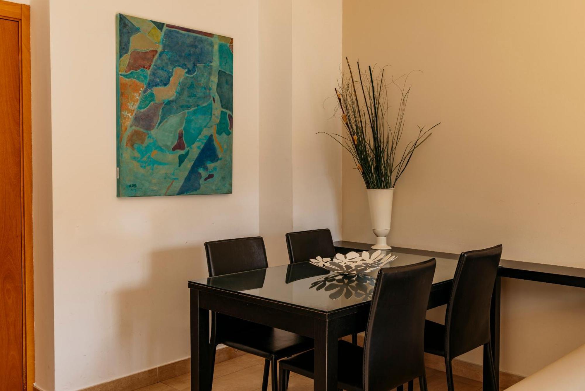 Barcelona Apartment Gran De Gracia — Photos 1